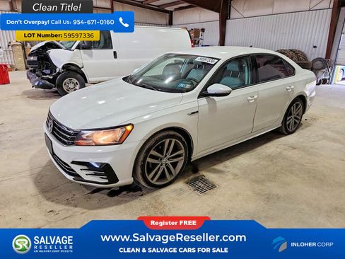 Used 2018 Volkswagen Passat 2.0T FWD image 1