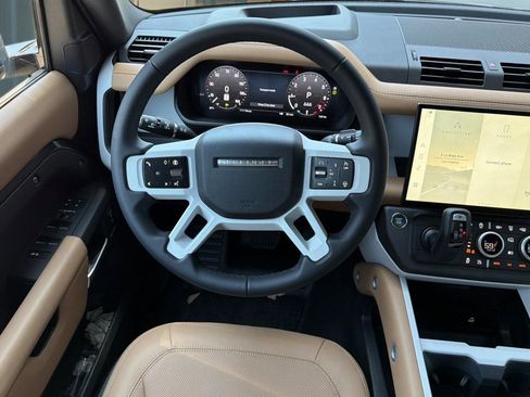 New 2026 Land Rover Defender 110 X-Dynamic SE AWD/4WD image 26