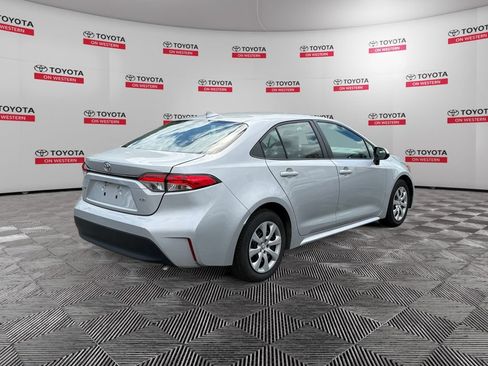 Certified 2024 Toyota Corolla LE FWD image 5