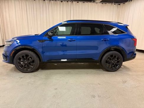 Used 2023 Kia Sorento SX AWD/4WD image 9