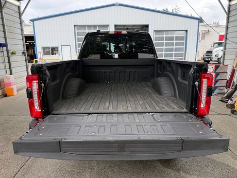 Used 2026 Ford F350 Lariat w/ Black Appearance Package AWD/4WD image 7