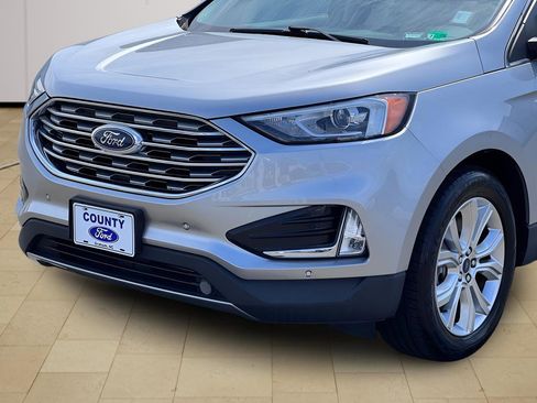 Used 2022 Ford Edge Titanium AWD/4WD image 36