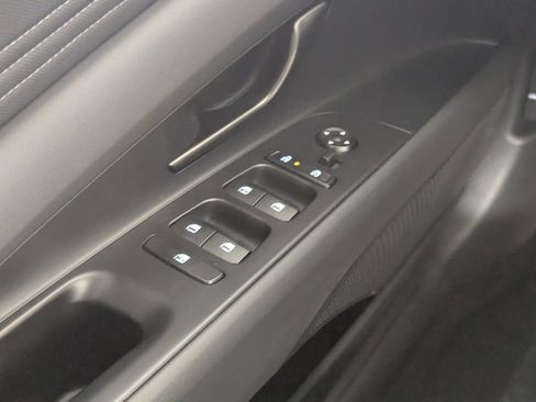 New 2026 Hyundai Elantra Sport image 14