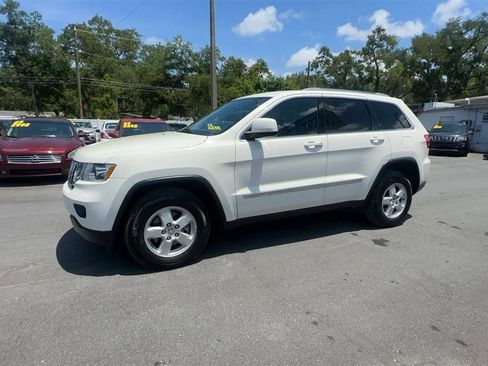Used 2012 Jeep Grand Cherokee Laredo w/ Laredo E Group AWD/4WD image 20