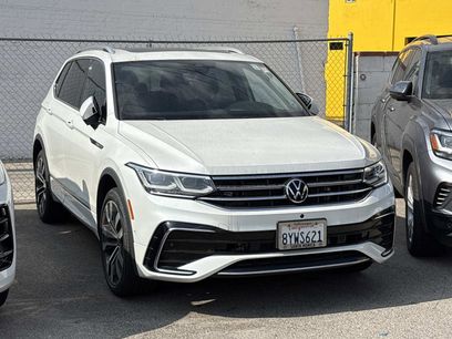 Certified 2022 Volkswagen Tiguan SEL R-Line