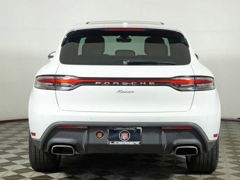 Certified 2025 Porsche Macan w/ Premium Package Plus AWD/4WD image 6