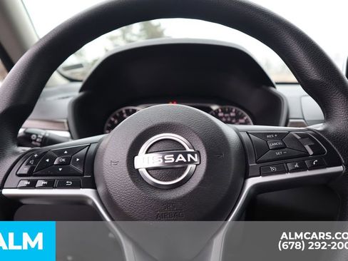 Used 2024 Nissan Altima 2.5 SV image 29