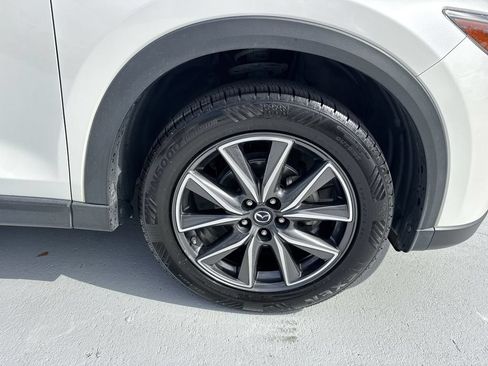 Used 2018 MAZDA CX-5 Touring w/ Preferred Equipment Package FWD image 60