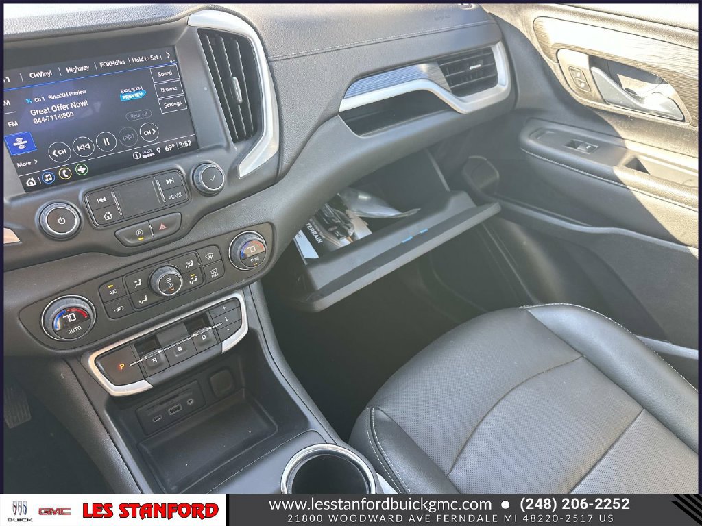 Certified 2023 GMC Terrain SLT FWD image 34