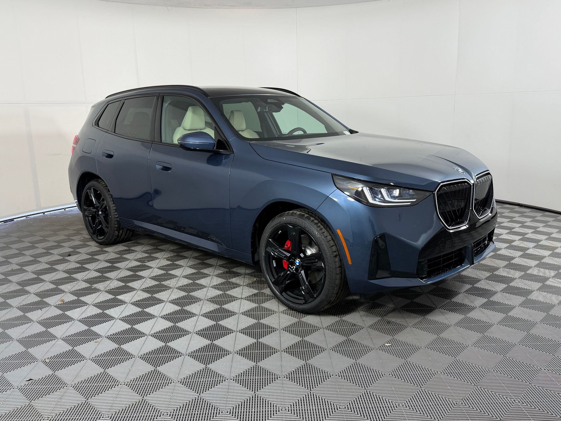Used 2026 BMW X3 xDrive30i w/ M Sport Package AWD/4WD image 7