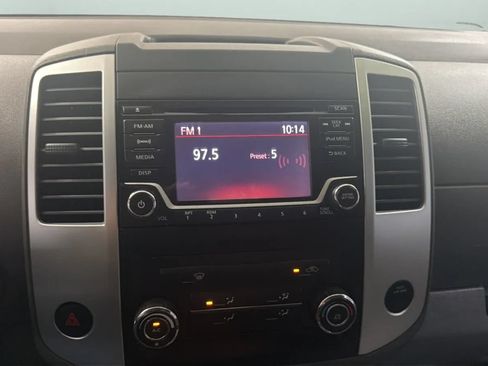 Used 2017 Nissan Frontier SV RWD image 13