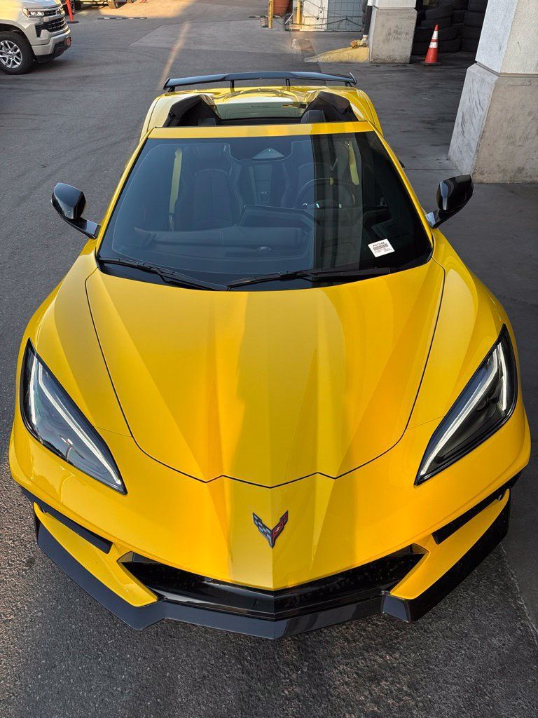 Used 2026 Chevrolet Corvette Stingray Premium Conv w/ Z51 Performance Package RWD image 21