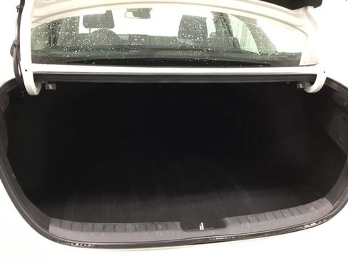 Used 2024 Kia Forte LXS image 13