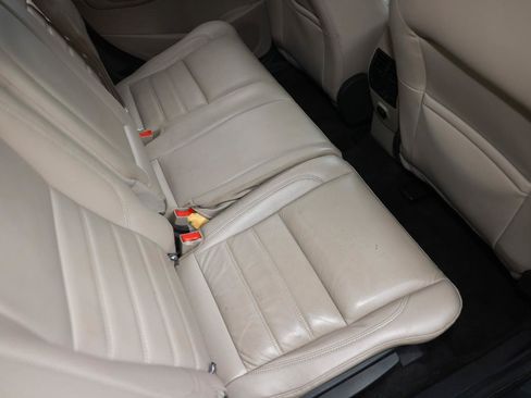 Used 2018 Ford Escape SEL FWD image 12