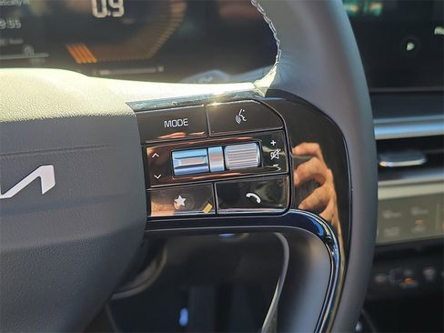 New 2026 Kia Sorento S image 31