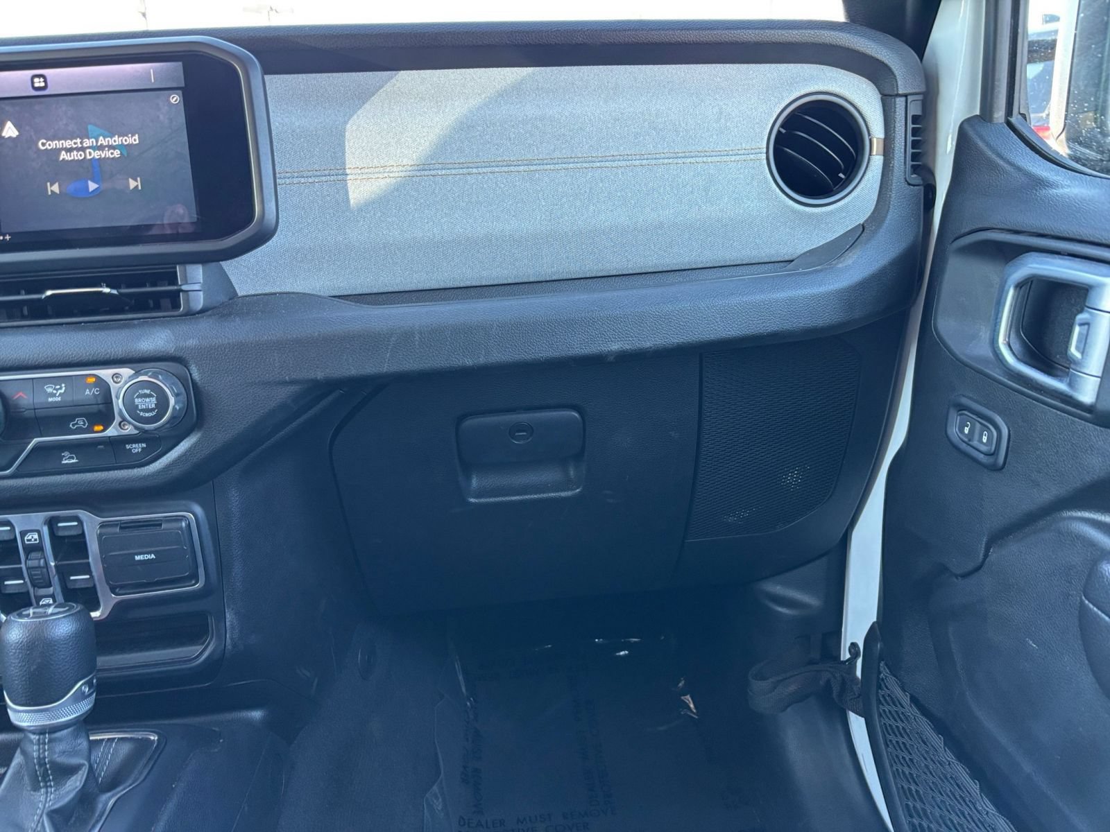 Used 2025 Jeep Wrangler Unlimited Sport AWD/4WD image 33