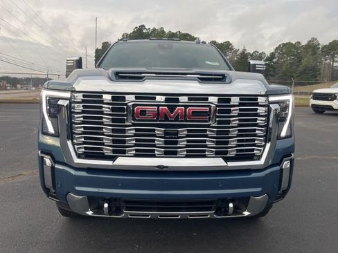 New 2026 GMC Sierra 2500 Denali w/ Technology Package image 2