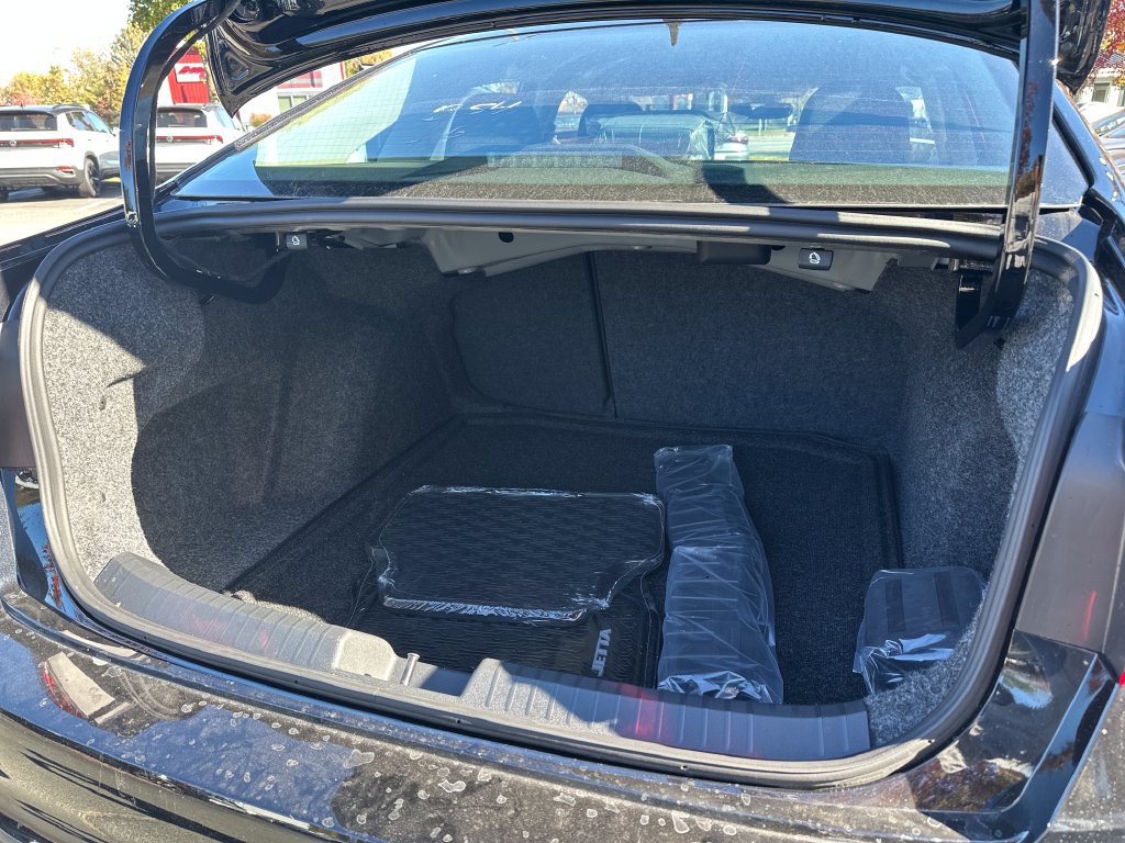 New 2027 Volkswagen Jetta S FWD image 19