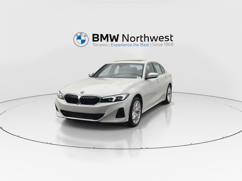 New 2026 BMW 330i xDrive Sedan w/ Convenience Package image 8