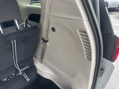 Used 2024 Chrysler Voyager LX FWD image 19