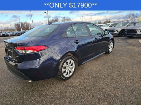 Used 2024 Toyota Corolla LE image 19