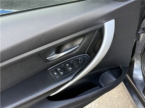 Used 2013 BMW 328i Sedan image 16