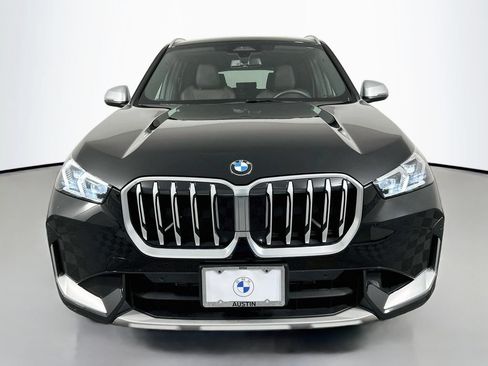 Used 2023 BMW X1 xDrive28i w/ Convenience Package AWD/4WD image 2