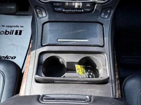 Used 2015 Chevrolet Suburban LTZ image 29