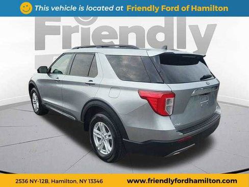 Used 2023 Ford Explorer XLT w/ Equipment Group 202A image 3