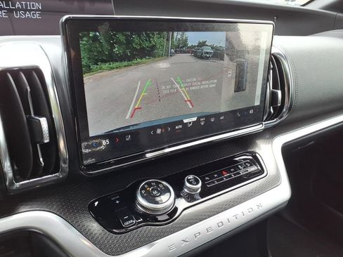 New 2026 Ford Expedition Max Platinum w/ Stealth Appearance Package AWD/4WD image 24