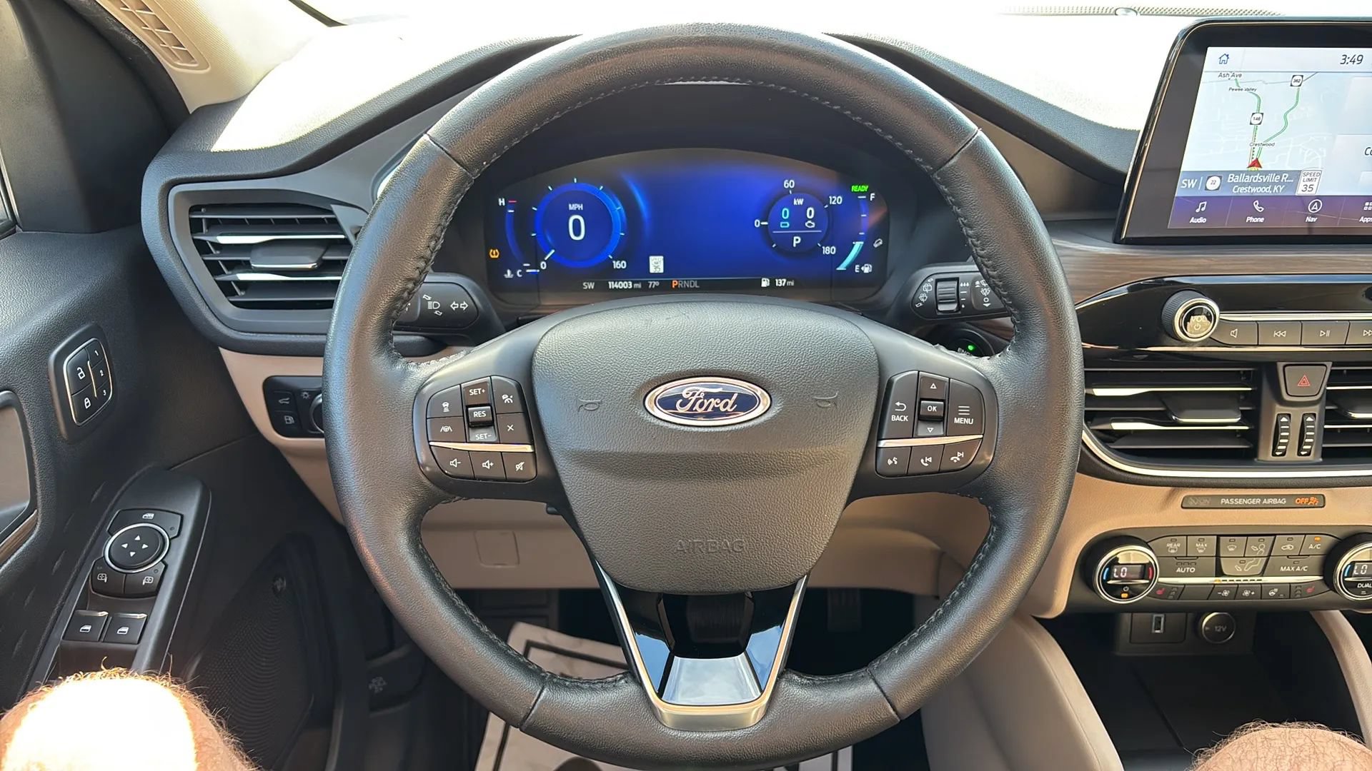 Used 2020 Ford Escape Titanium AWD/4WD image 42