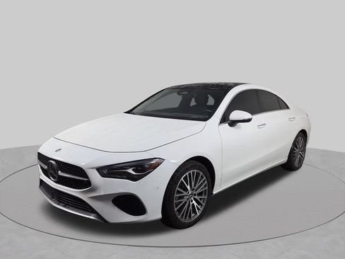 Used 2025 Mercedes-Benz CLA 250 image 2