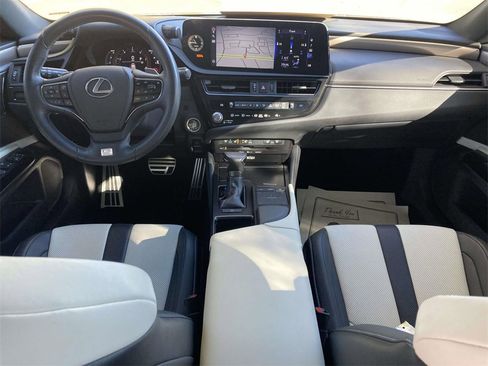 Used 2022 Lexus ES 350 F Sport w/ Accessory Package image 10