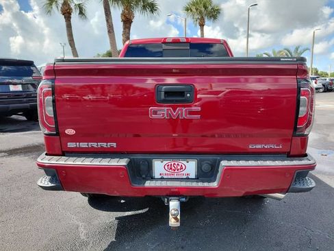 Used 2018 GMC Sierra 1500 Denali w/ Denali Ultimate Package AWD/4WD image 10
