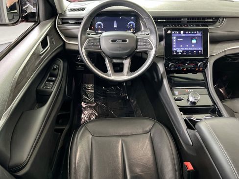 Used 2021 Jeep Grand Cherokee L Limited image 21