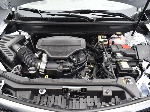 New 2026 Cadillac XT5 Premium Luxury w/ Driver Assist Package AWD/4WD image 33