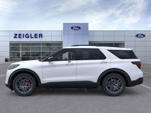 New 2026 Ford Explorer ST w/ Sun And Sound Package image 3