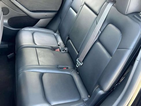 Used 2023 Tesla Model Y Long Range AWD/4WD image 14