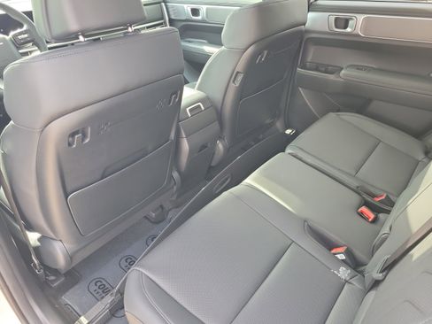 New 2026 Hyundai Santa Fe XRT AWD/4WD image 11