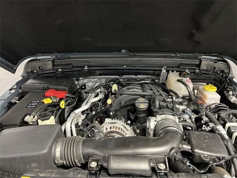 Used 2024 Jeep Wrangler Unlimited Rubicon w/ Technology Group image 30