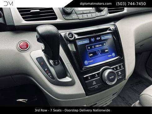 Used 2015 Honda Odyssey Touring image 36