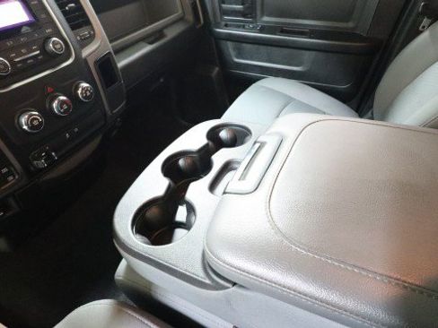 Used 2018 RAM 1500 Tradesman w/ Popular Equipment Group AWD/4WD image 15