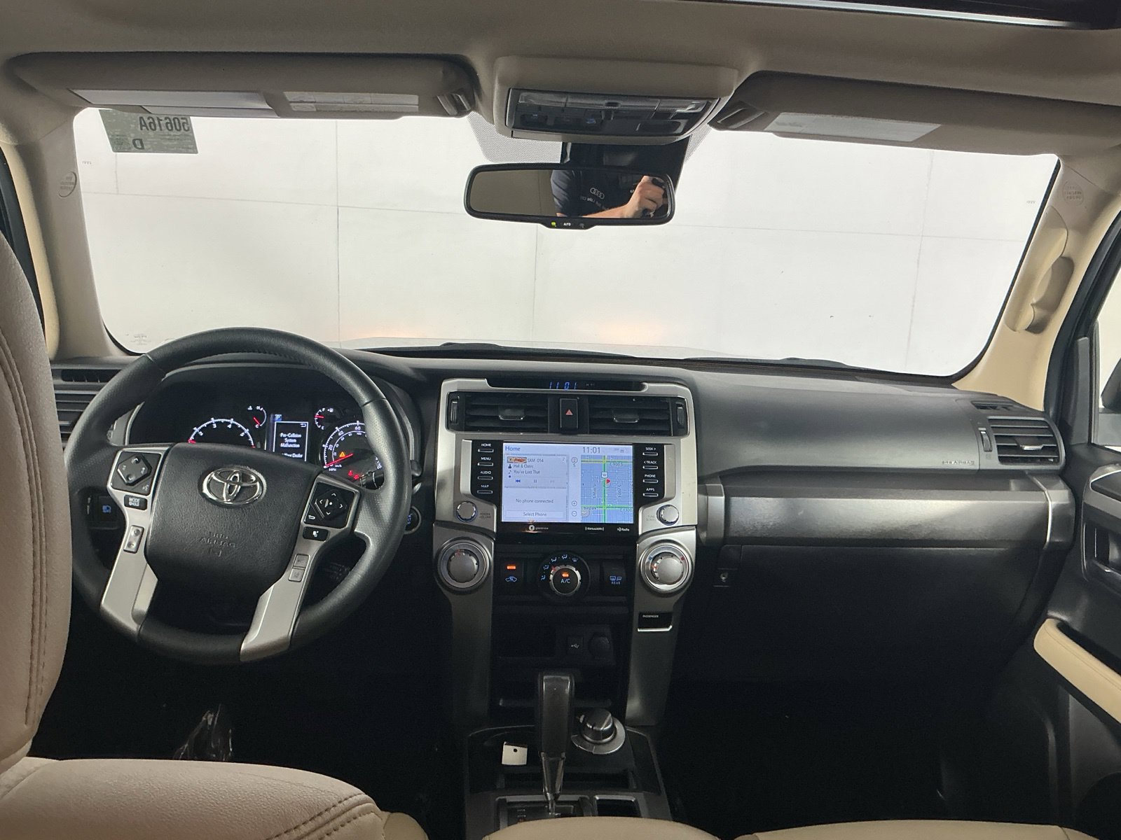 Used 2020 Toyota 4Runner SR5 Premium w/ Moonroof Package AWD/4WD image 16