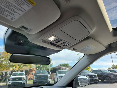 New 2026 Ford Explorer Active w/ Active Comfort Package image 30