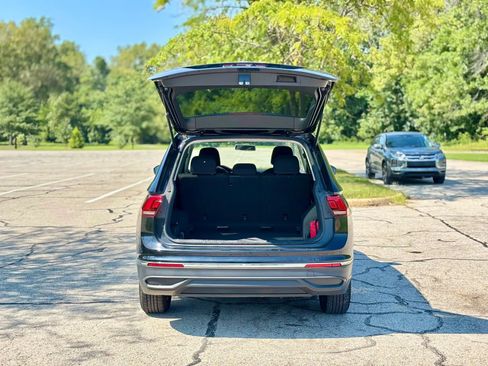 Used 2022 Volkswagen Tiguan S AWD/4WD image 10