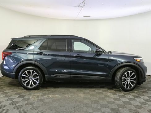 Used 2023 Ford Explorer ST-Line w/ Class IV Trailer Tow Package image 14