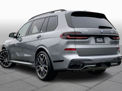 Certified 2025 BMW X7 M60i image 11