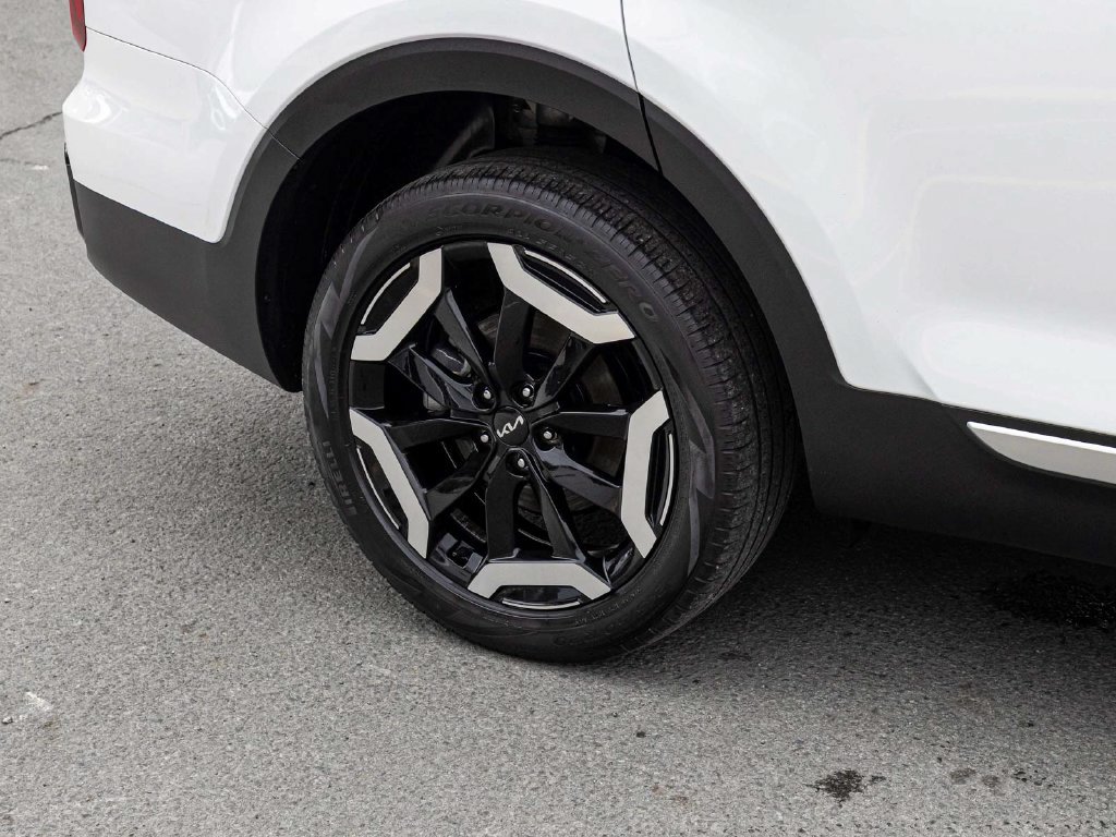 Used 2024 Kia Telluride S w/ S Sunroof Package AWD/4WD image 7
