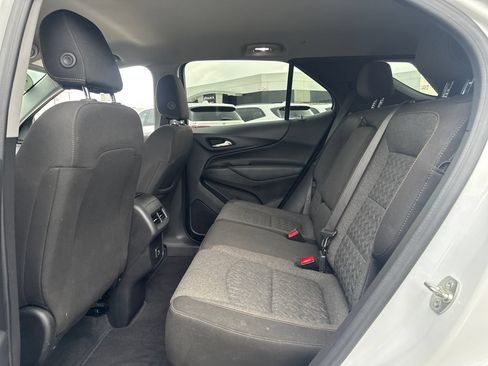 Used 2024 Chevrolet Equinox LT FWD image 13