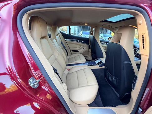 Used 2016 Porsche Panamera Edition image 13